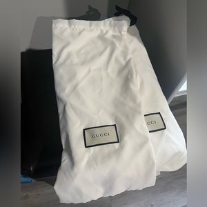 Gucci shoe dust bag
